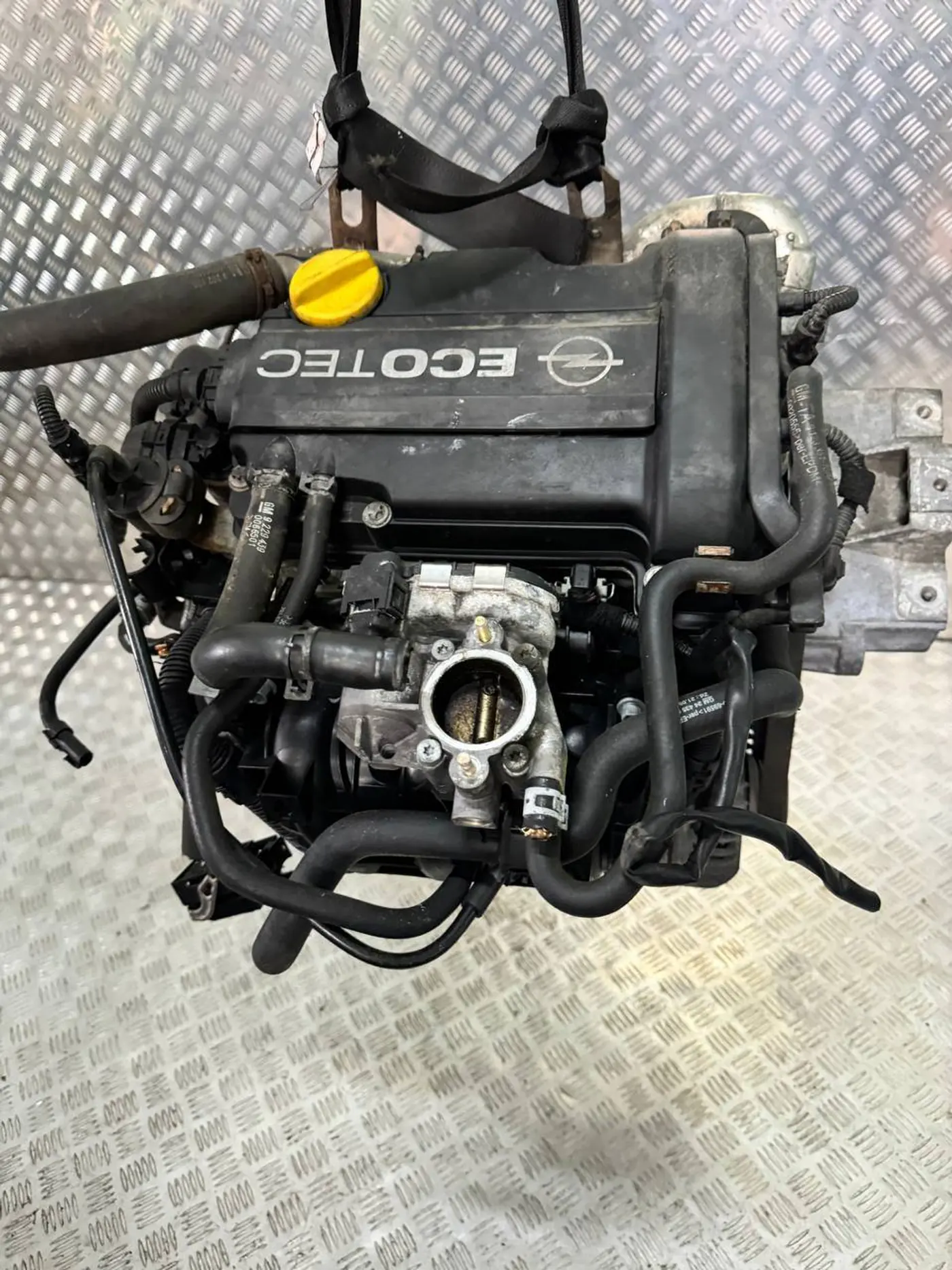 Двигатель к Opel Agila 2001