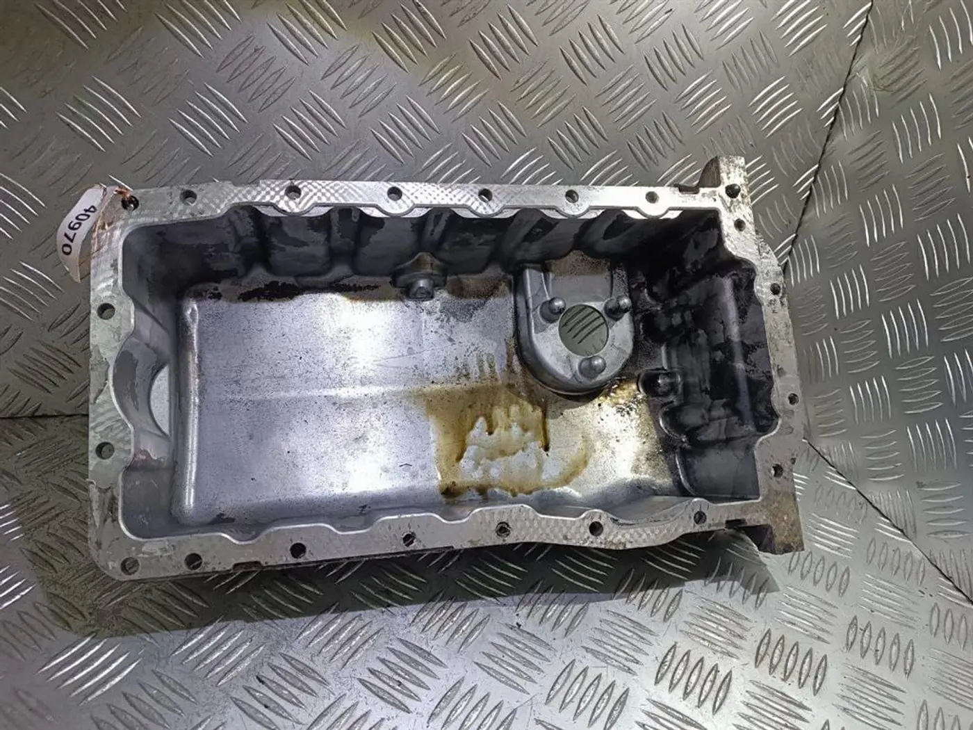 Поддон к Volkswagen Golf 2001