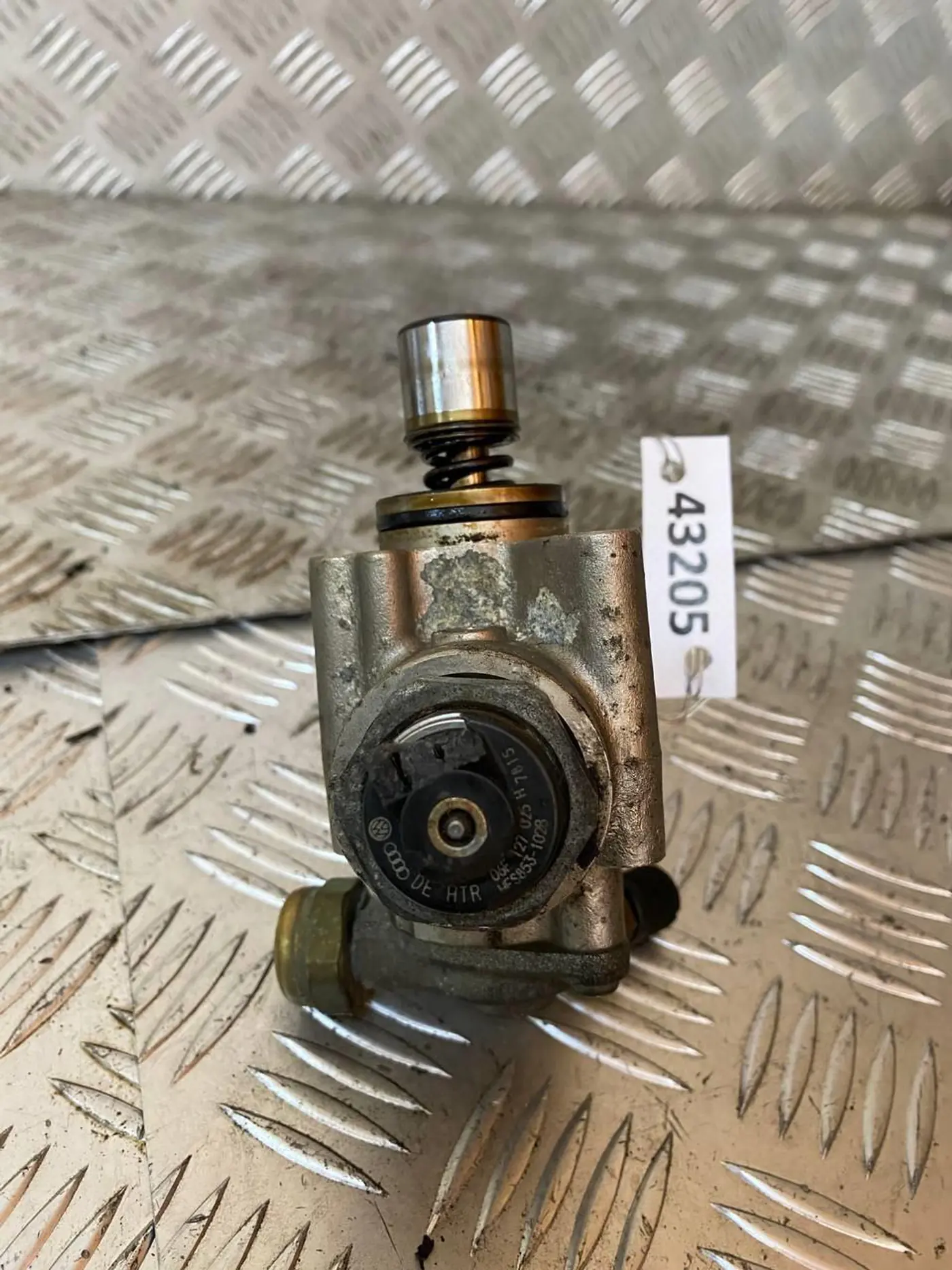 ТНВД к Audi A6 2006