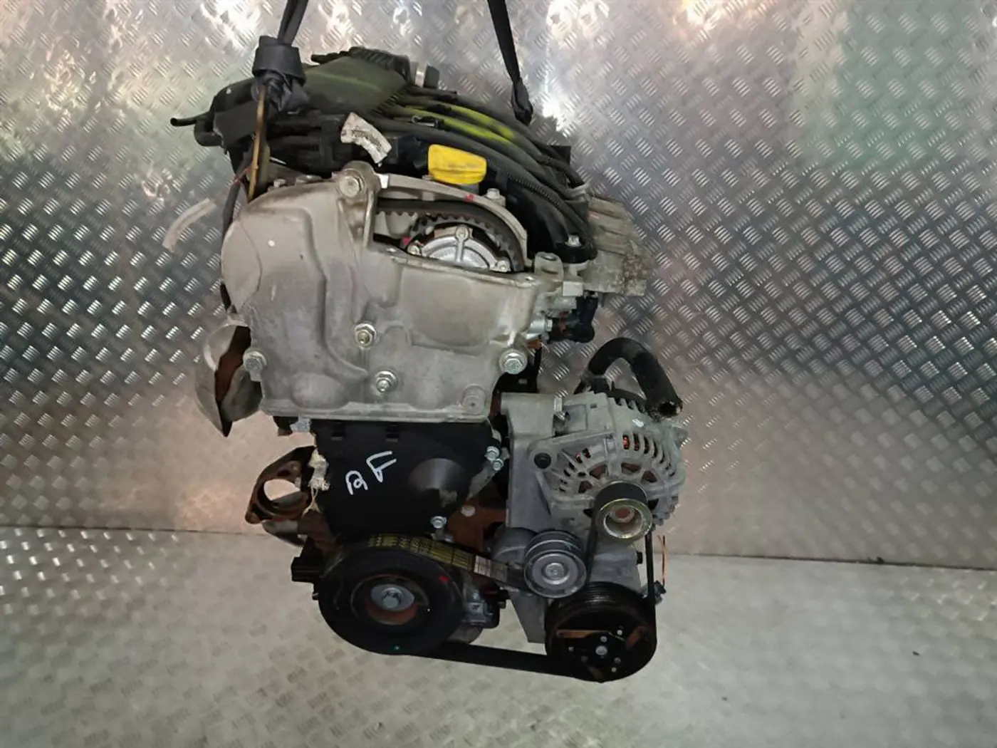 Двигатель к Renault Scenic 2006