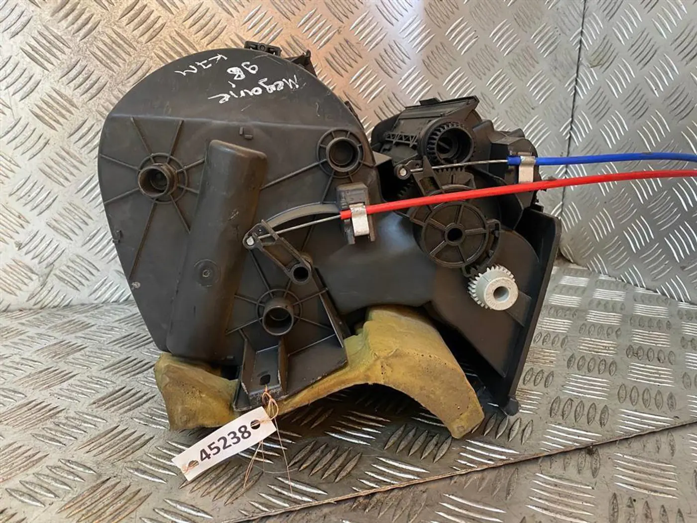 Корпус отопителя (печки) к Renault Megane 1998