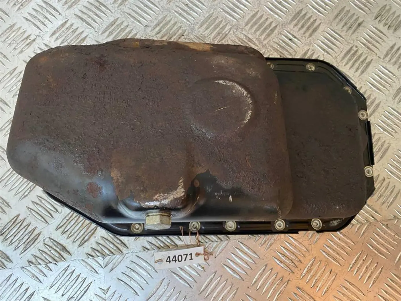 Поддон к Volkswagen Polo 2003