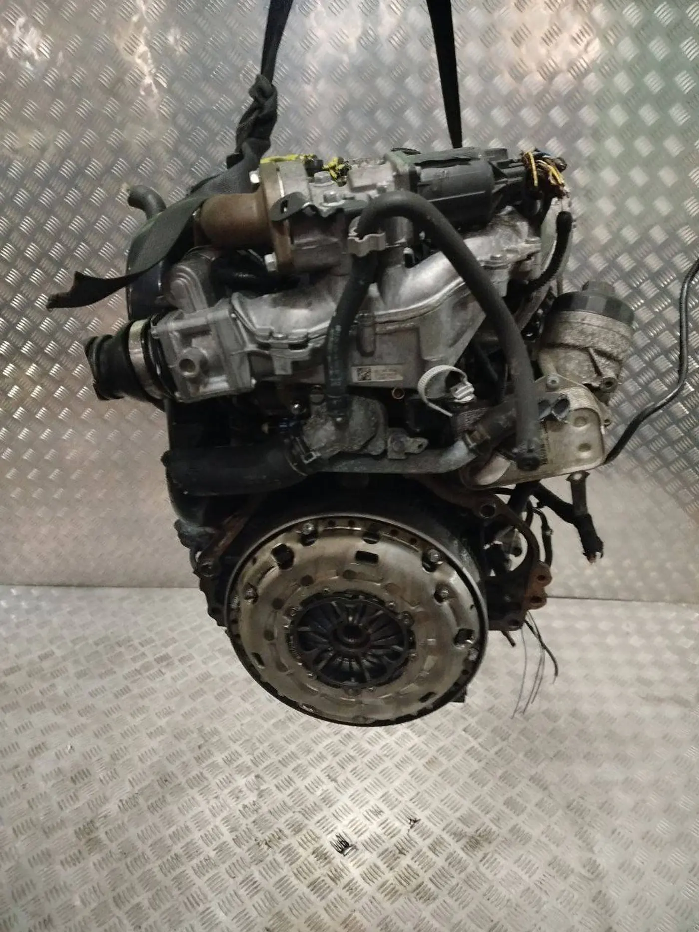 Двигатель к Opel Zafira 2010