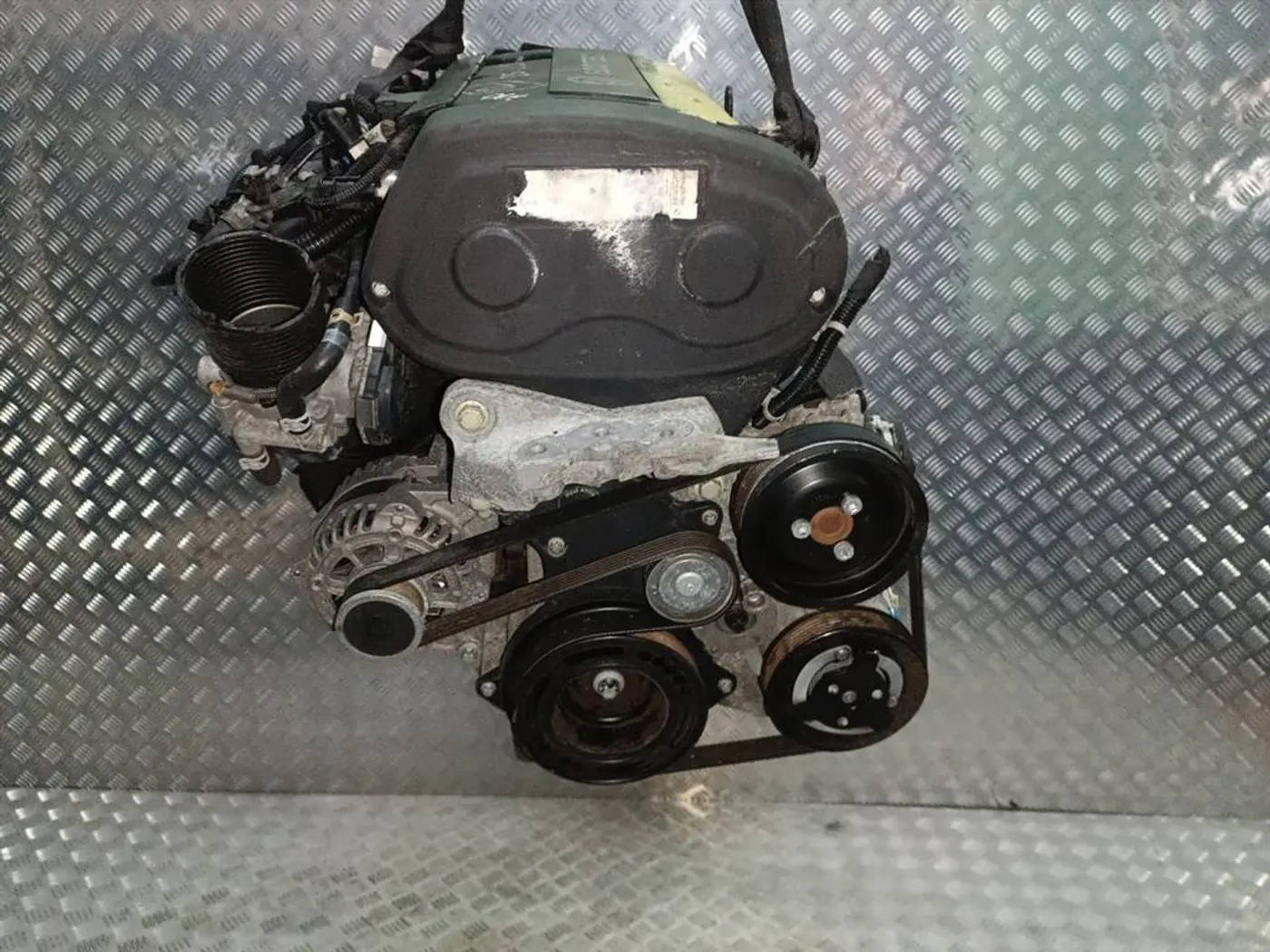 Двигатель к Opel Astra 2011