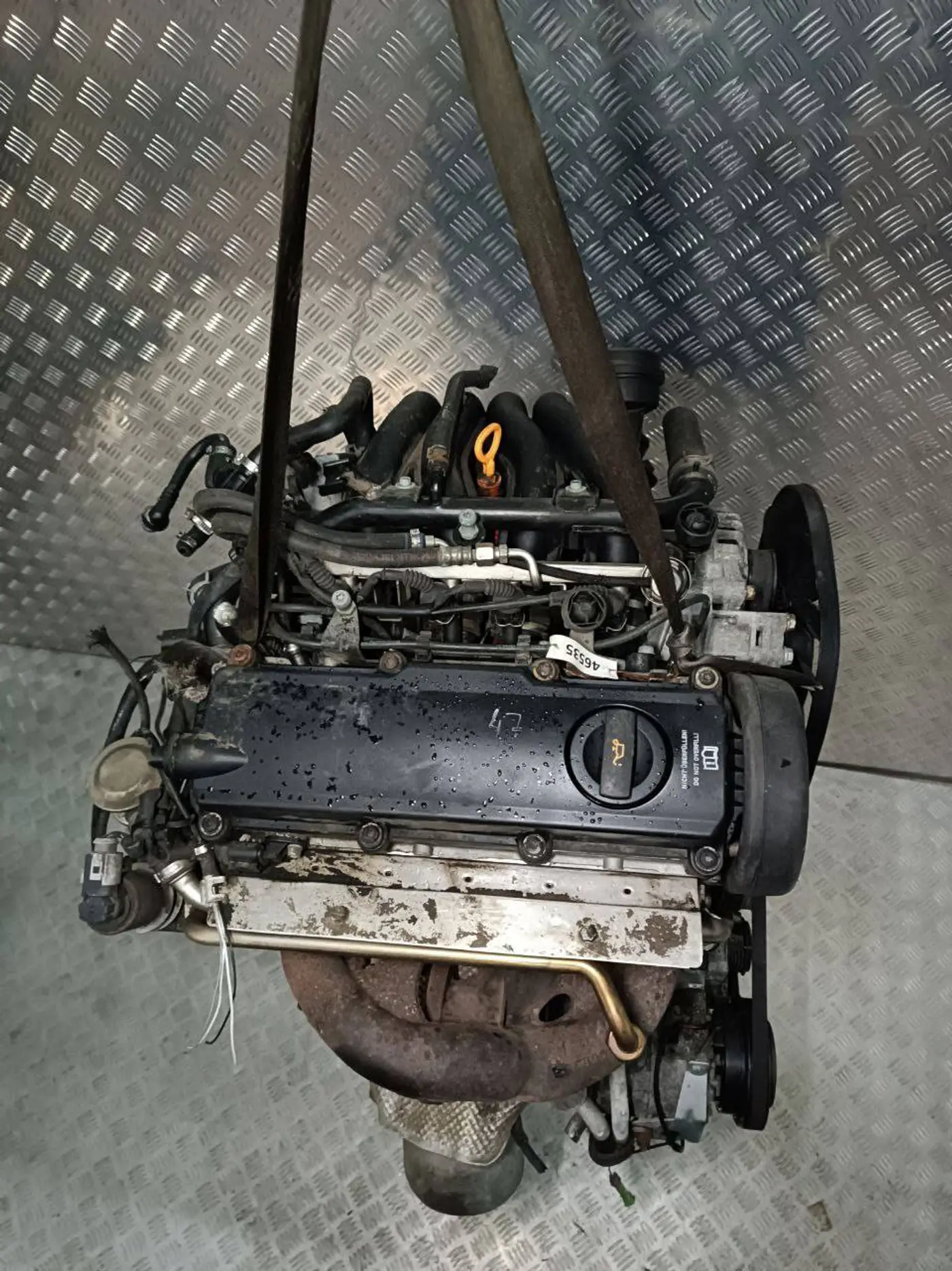 Двигатель к Audi A4 2004