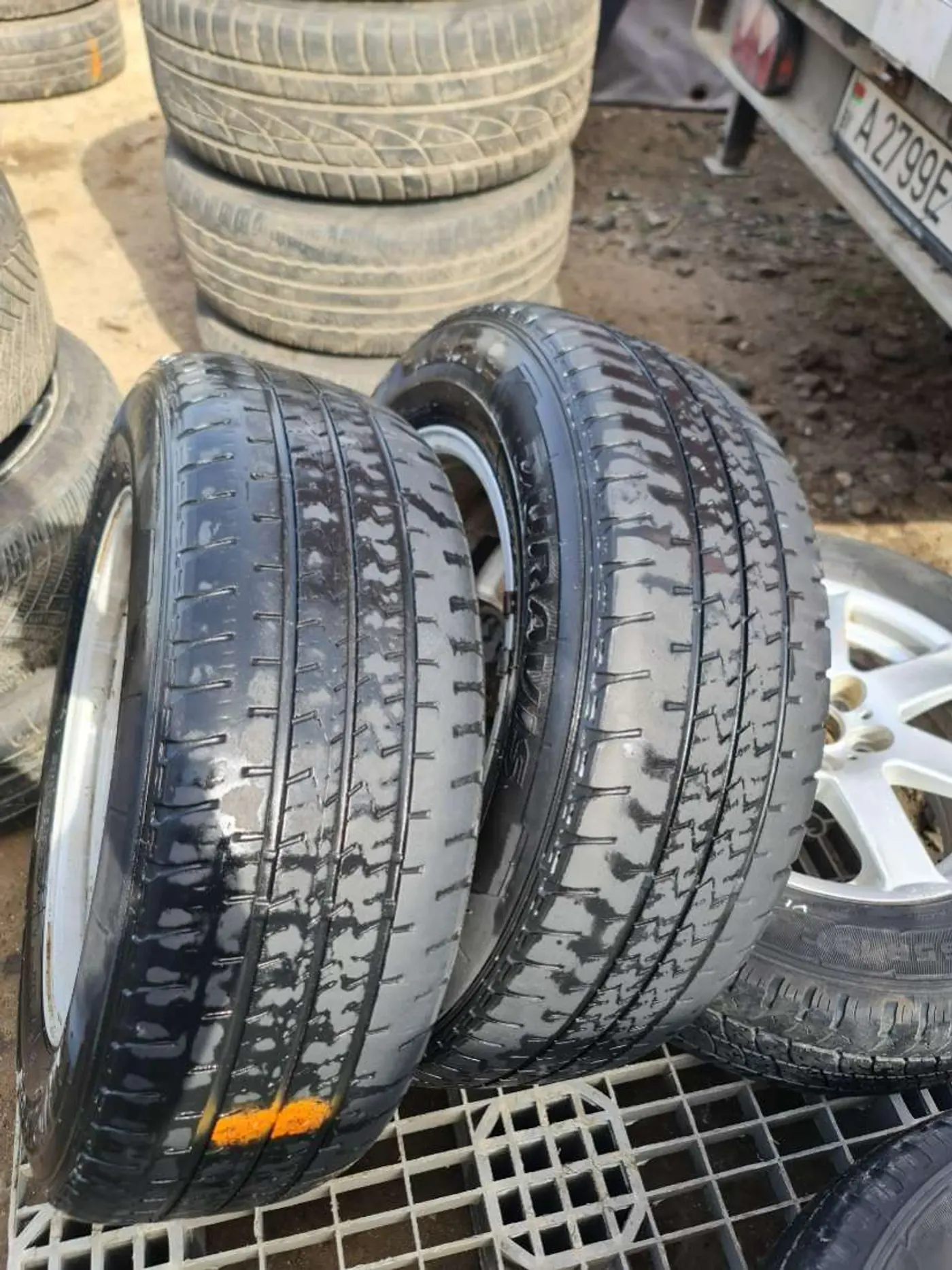 R16C 215 65 Bridgestone