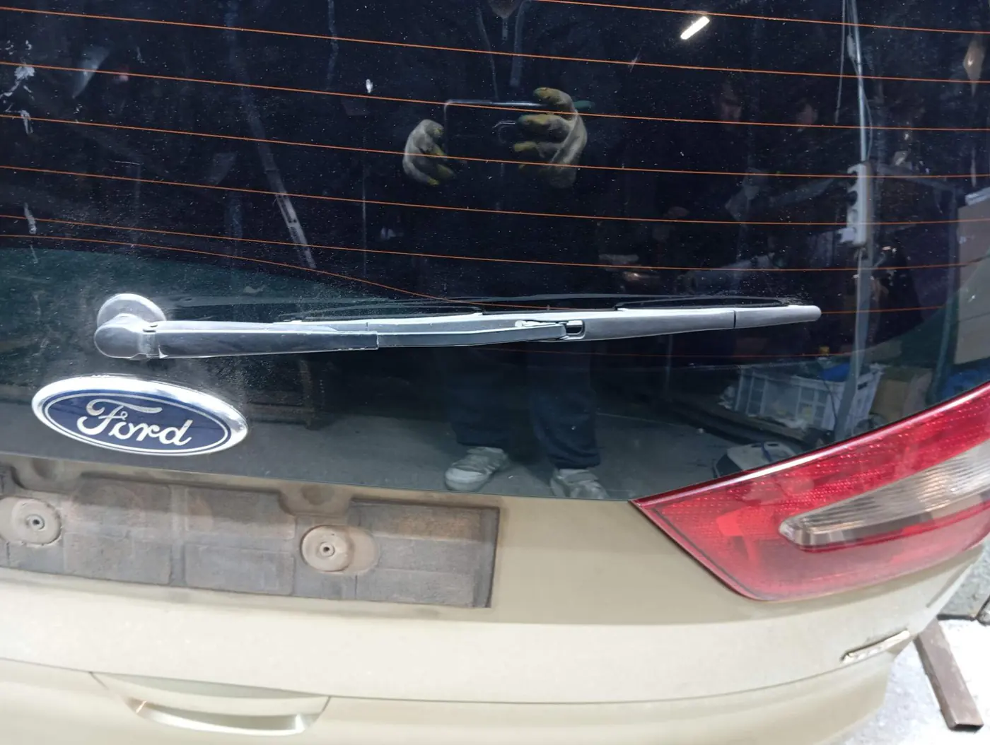 Щеткодержатель задний к Ford Galaxy 2008