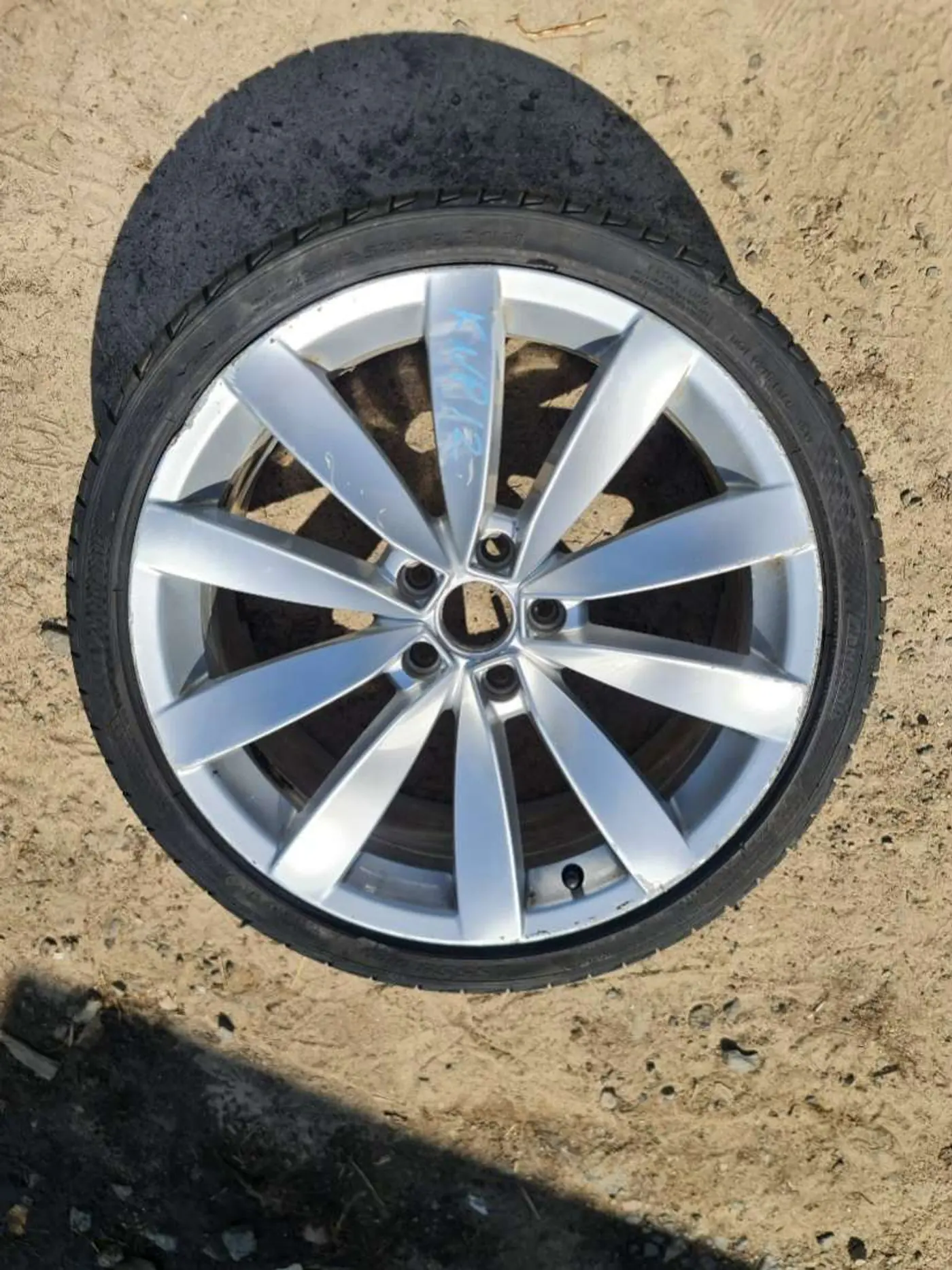 8xR19 5 112 ET41 DIA60 к Volkswagen Passat