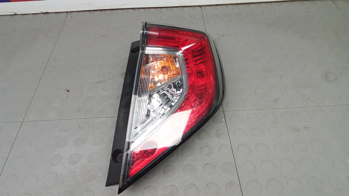 Фонарь задний правый к Honda Civic 2017
