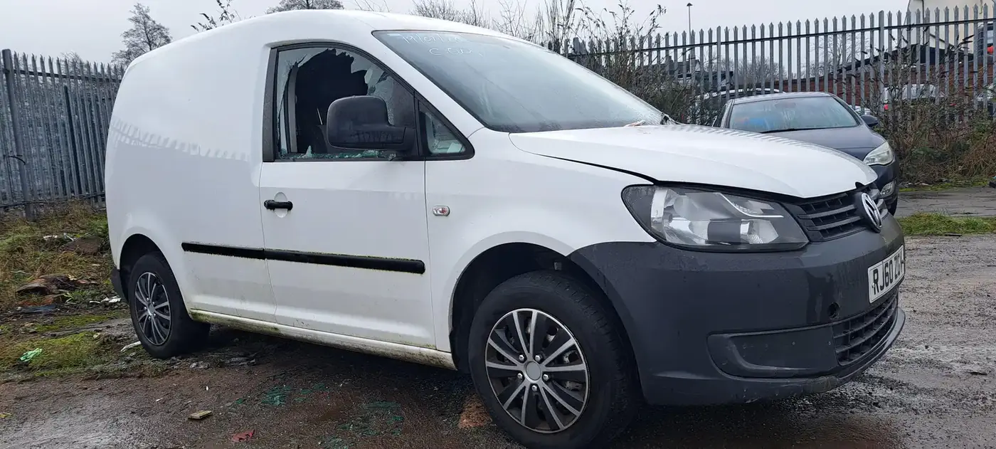 Форсунка к Volkswagen Caddy 2011