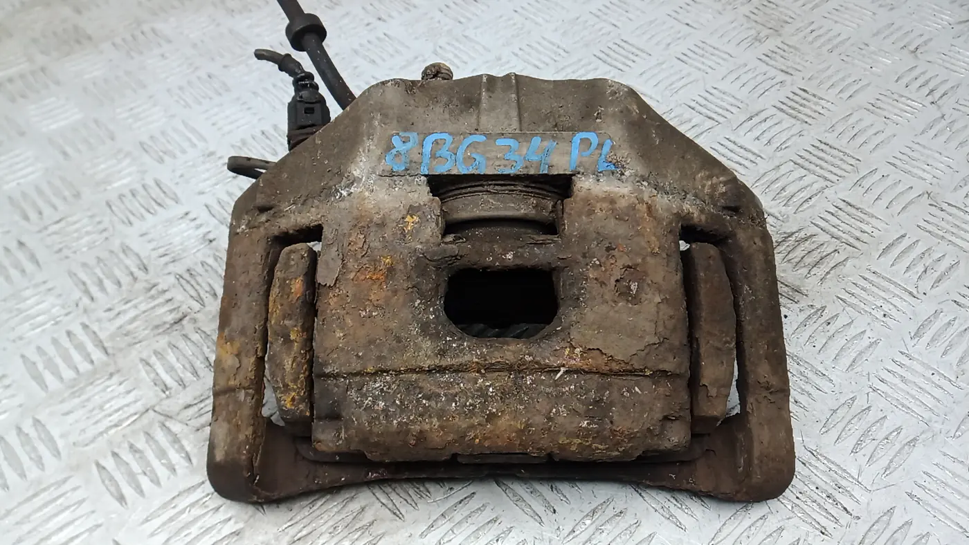 Скоба суппорта к Audi A6 2006