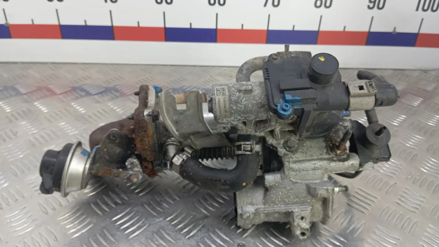 Клапан EGR к Renault Megane 2011