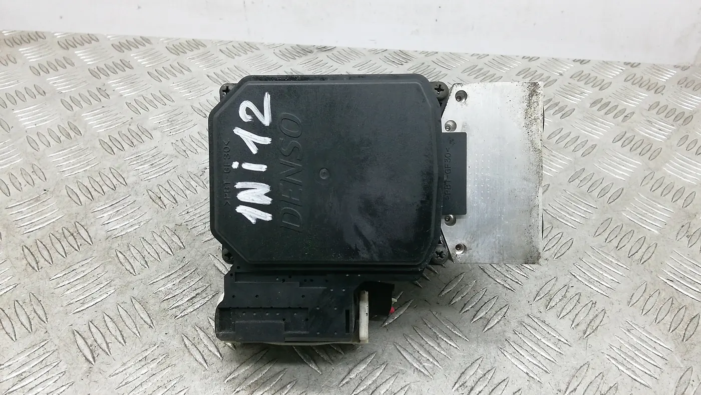 Блок ABS к Lexus LS 2001