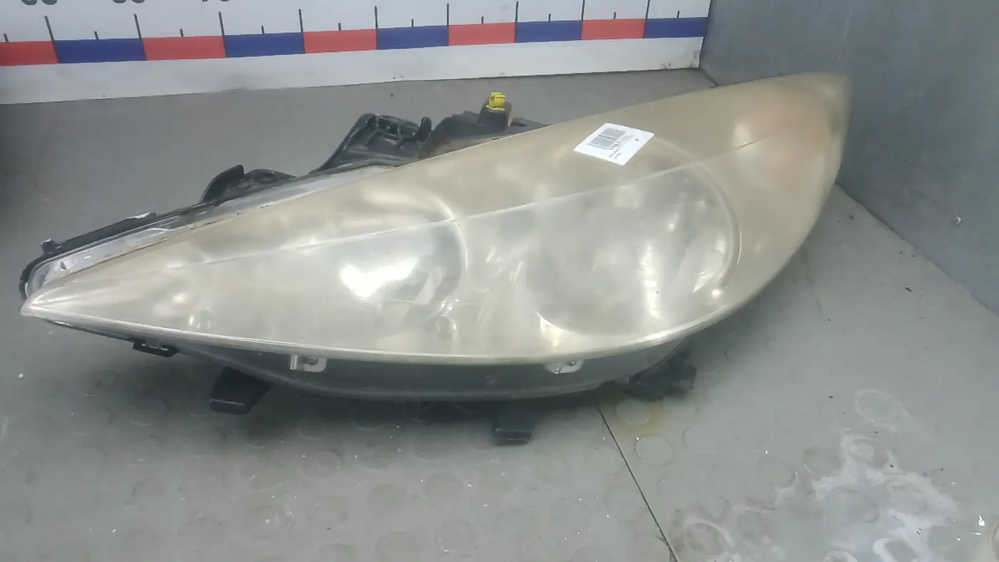 Фара левая к Peugeot 207 2007