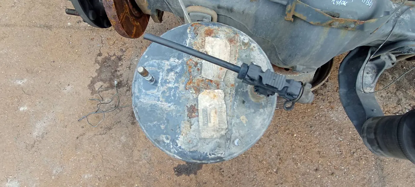 Пневмоподушка к Volvo A6 2015