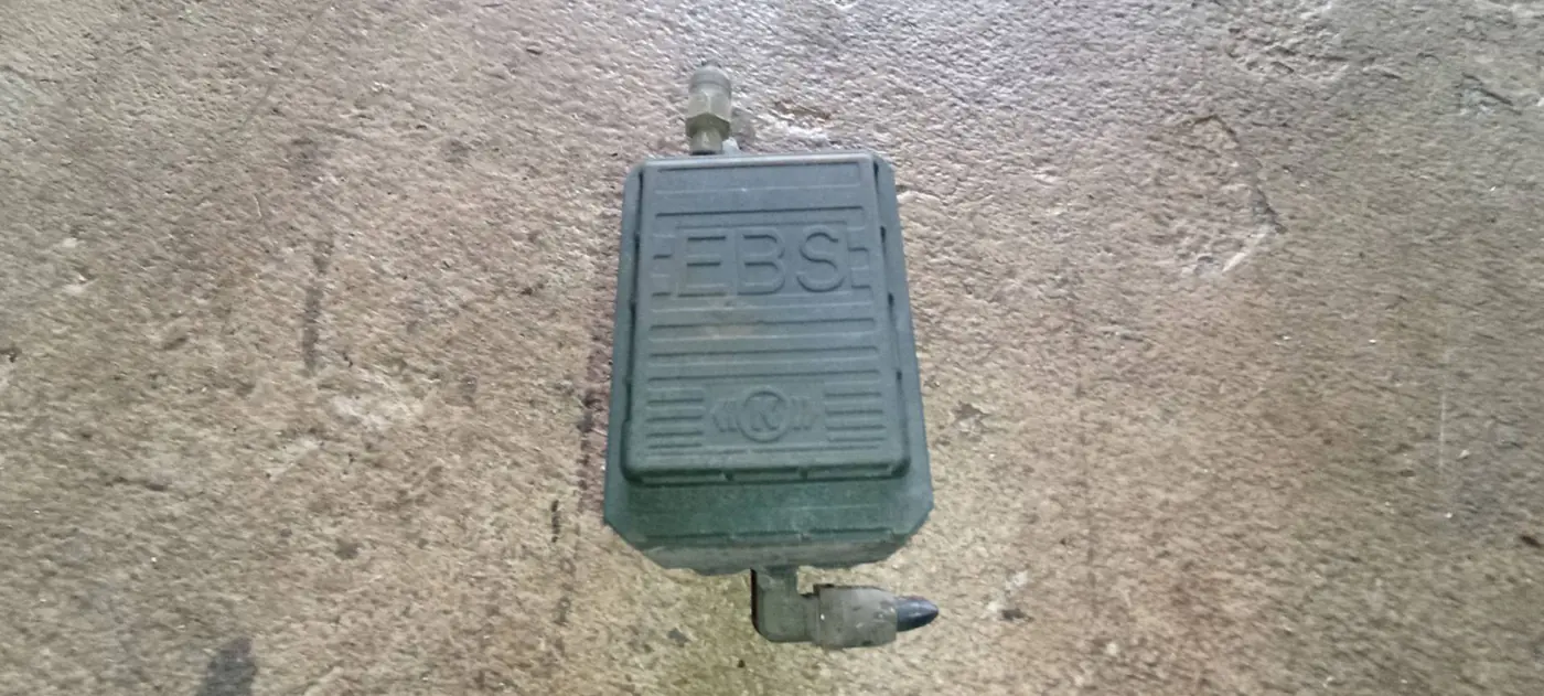 Кран модулятор EBS  RDX 2004