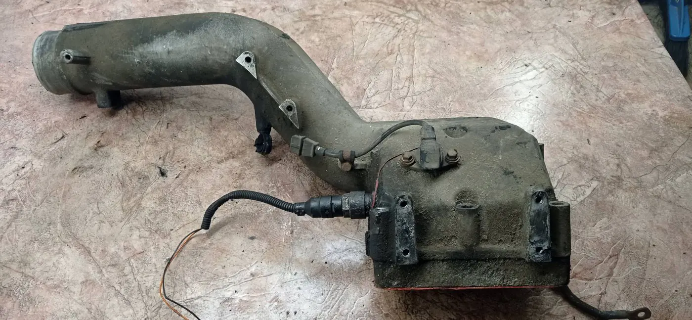 Коллектор впускной к Iveco  2008