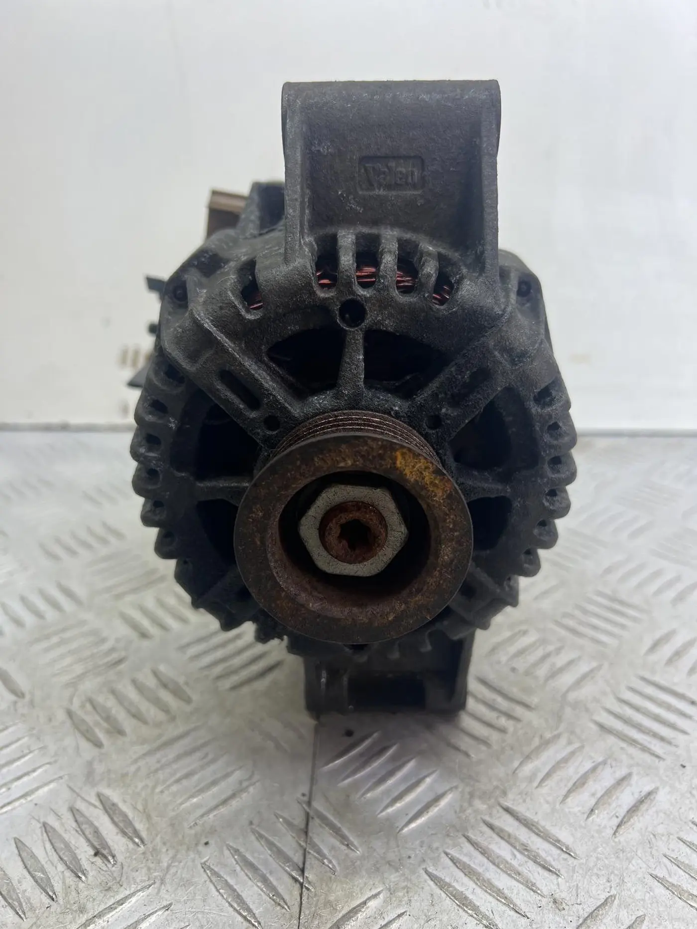 Генератор к Ford KA 2002