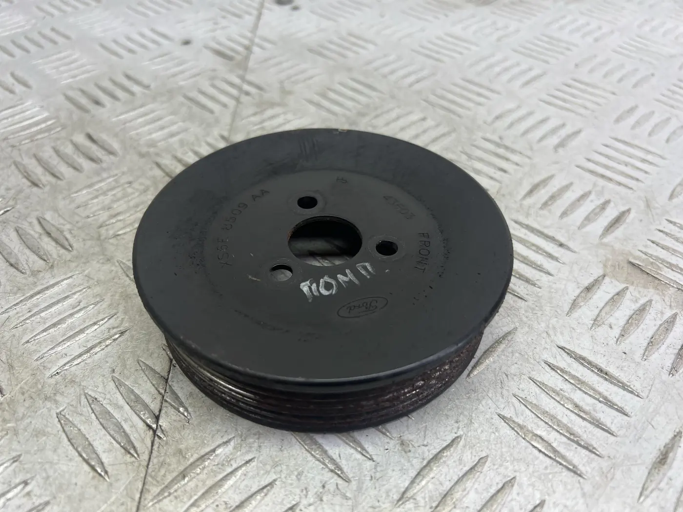Шкив помпы к Ford KA 2002