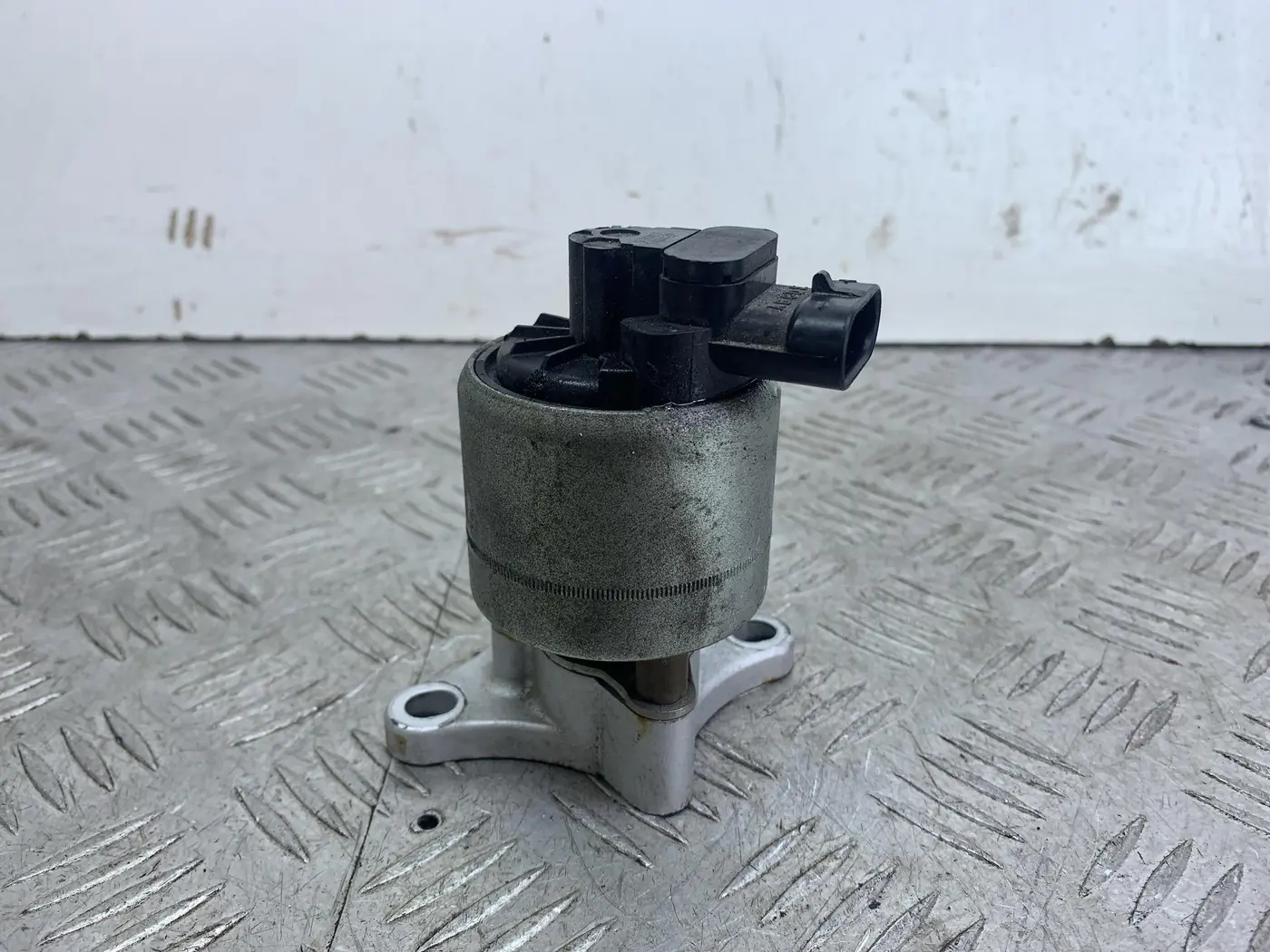 Клапан EGR к Citroen Xsara Picasso 2004