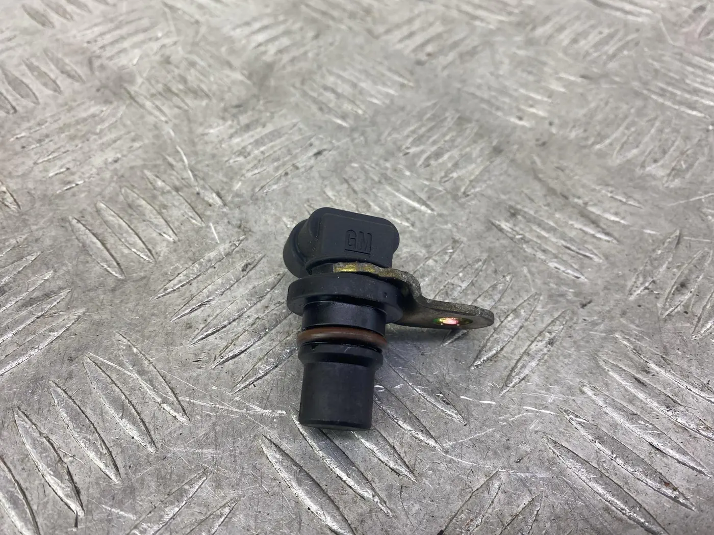 Датчик распредвала к Opel Astra 2004