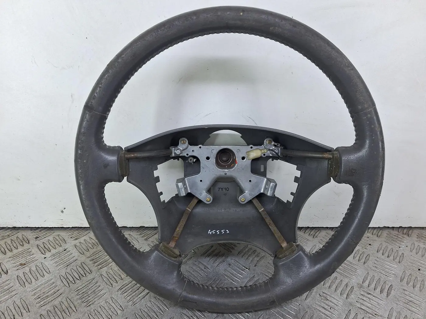 Руль к Suzuki Baleno 1998