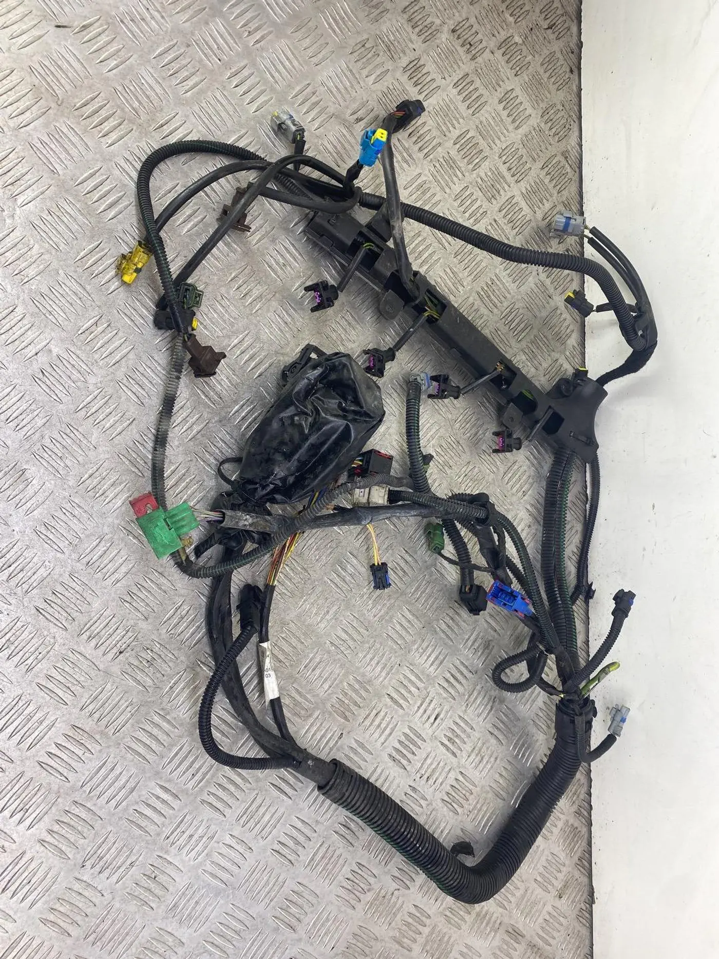 Проводка двигателя к Citroen Xsara Picasso 2004