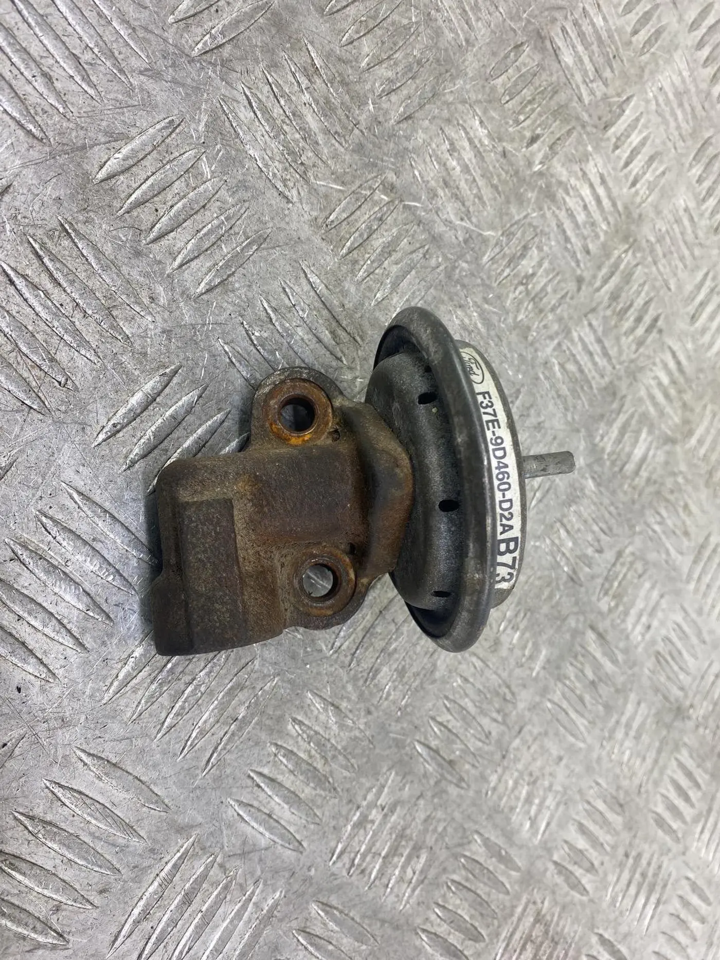 Клапан EGR к Ford Windstar 1996
