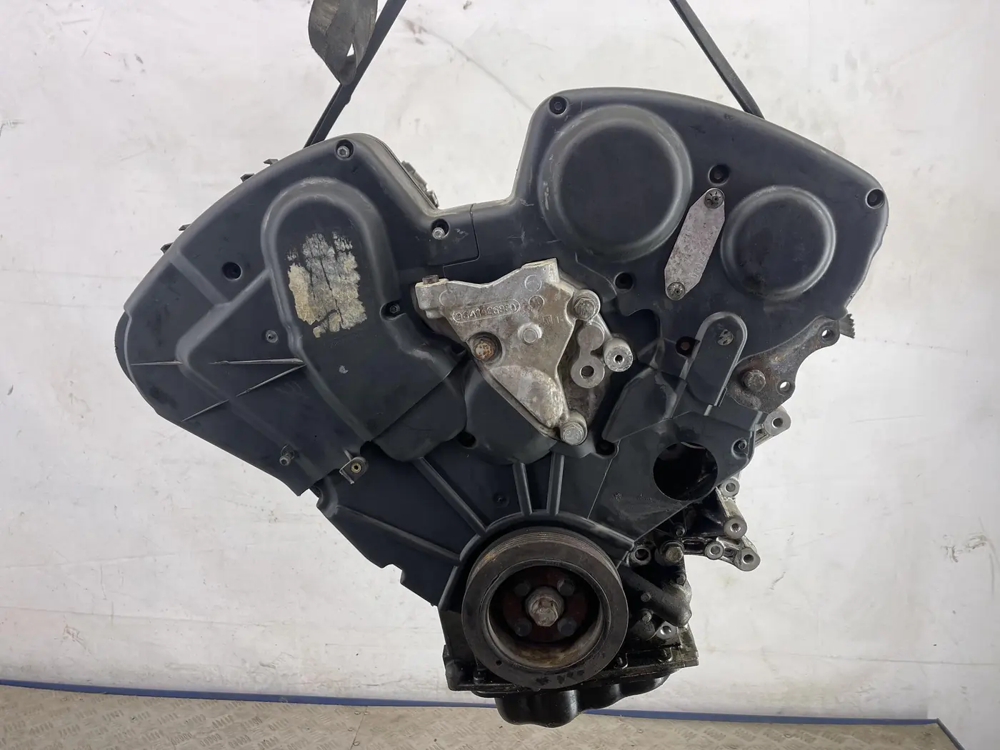 Двигатель к Peugeot 406 2001