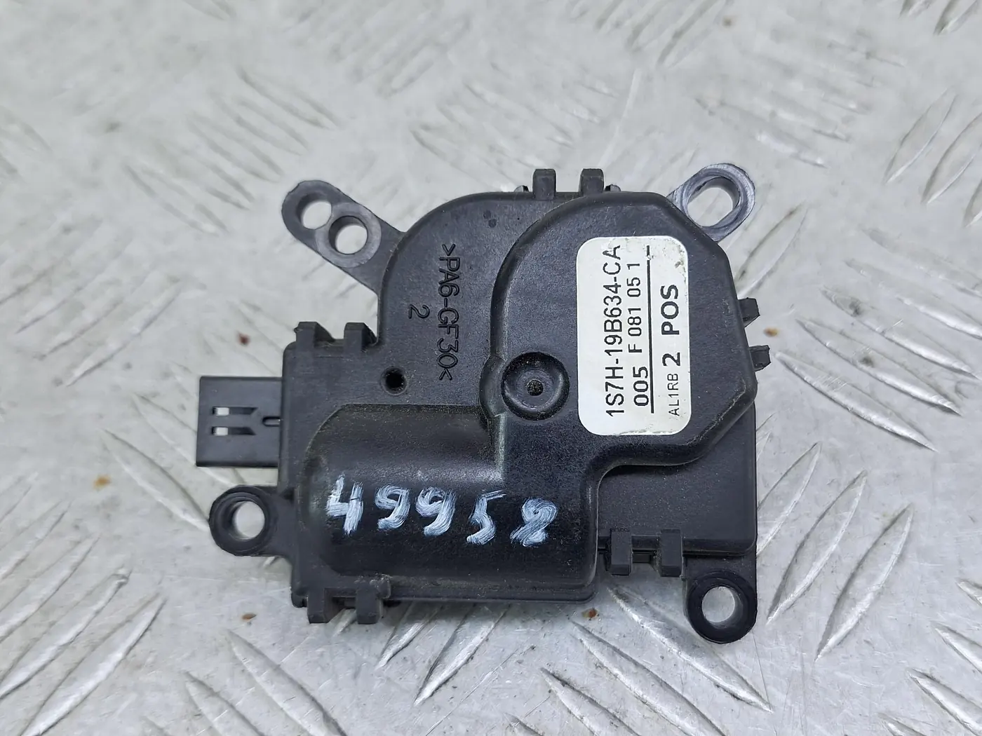 Моторчик заслонки печки к Ford Fusion 2004