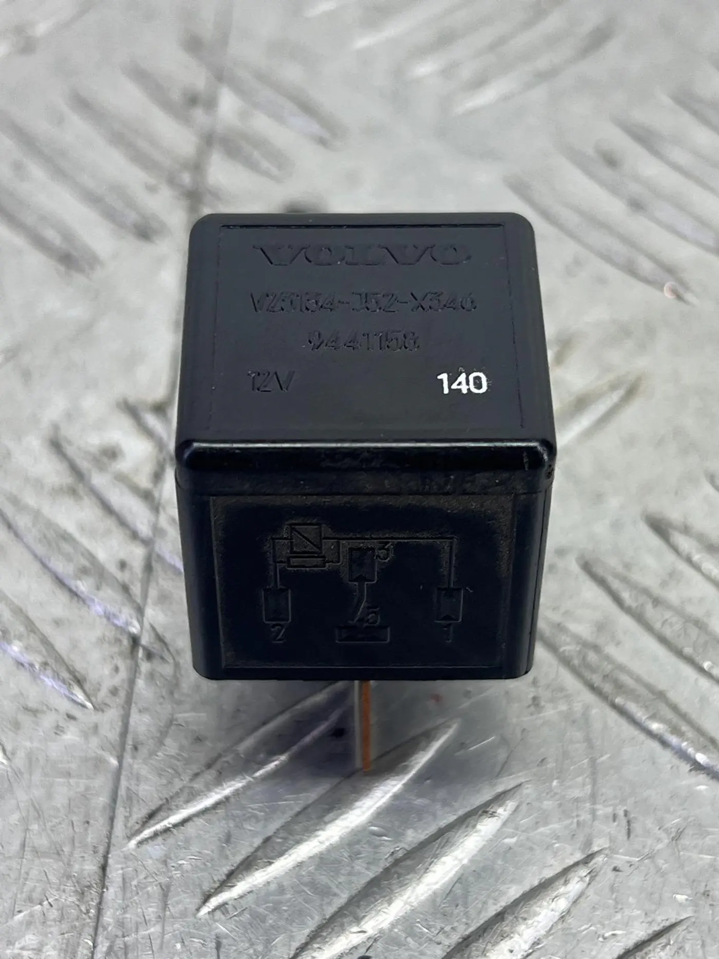 Реле (прочие) к Volvo V70 2001