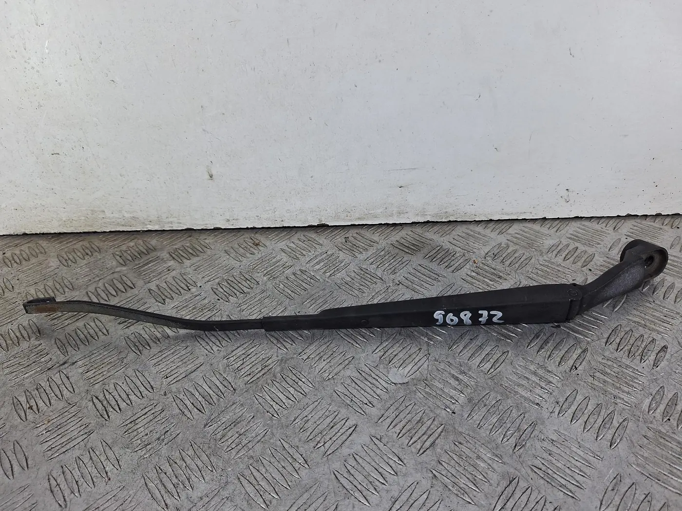 Щеткодержатель к Hyundai Getz 2006