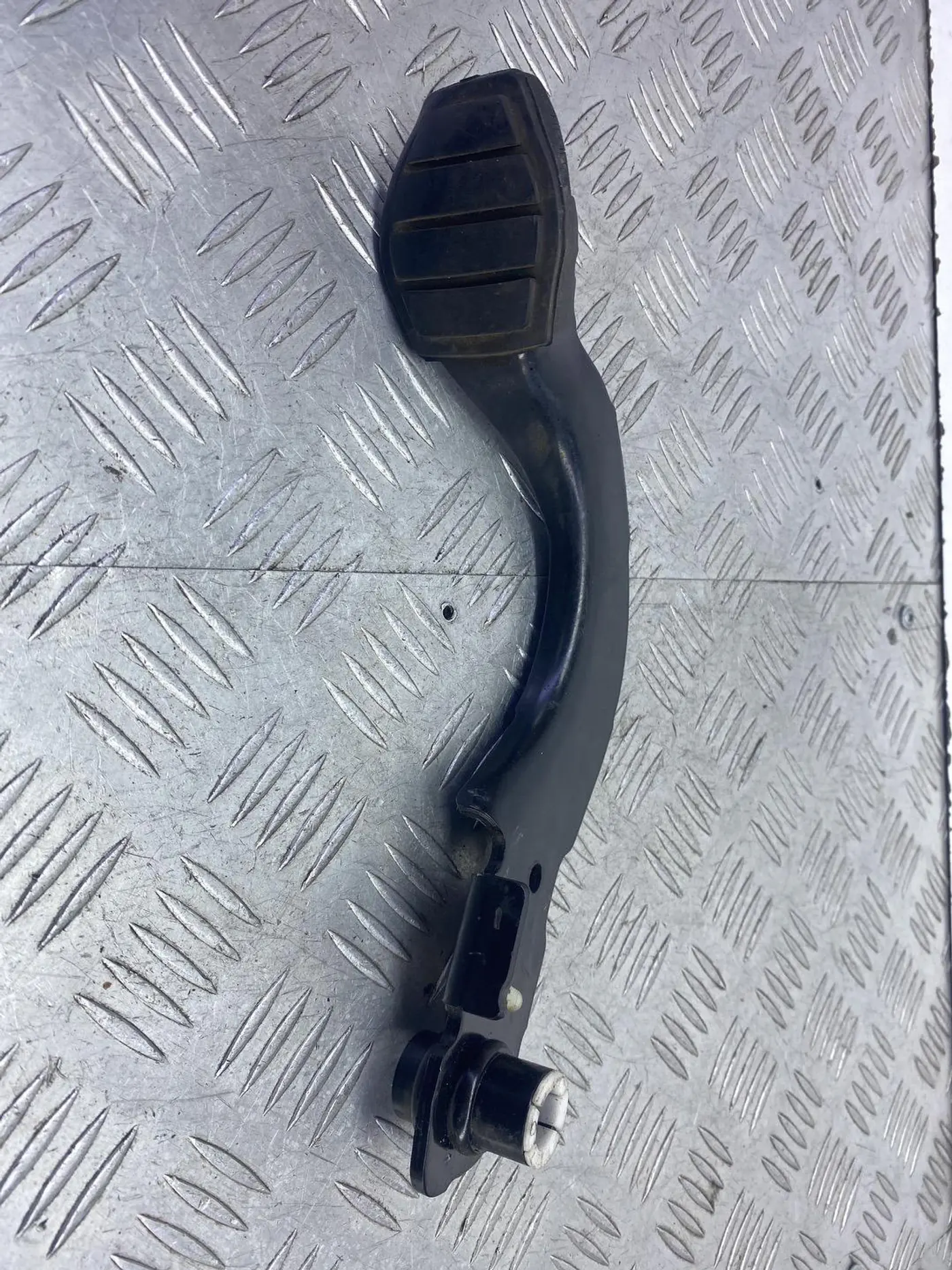 Педаль тормоза к Renault Scenic 2002