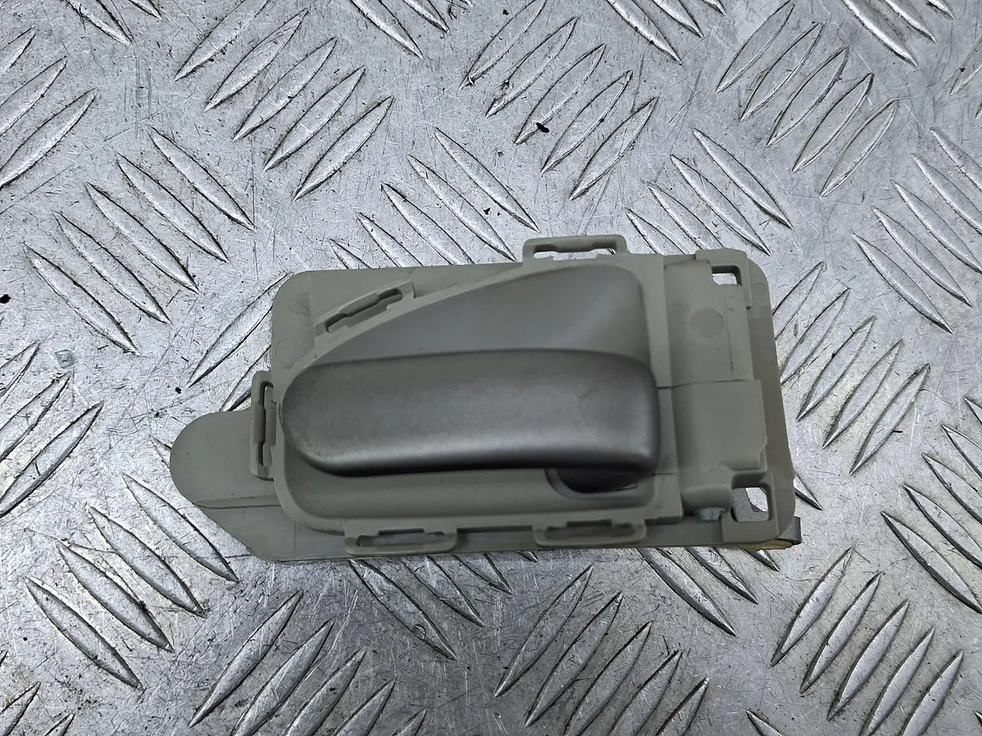 Ручка внутренняя двери к Citroen Xsara Picasso 2009