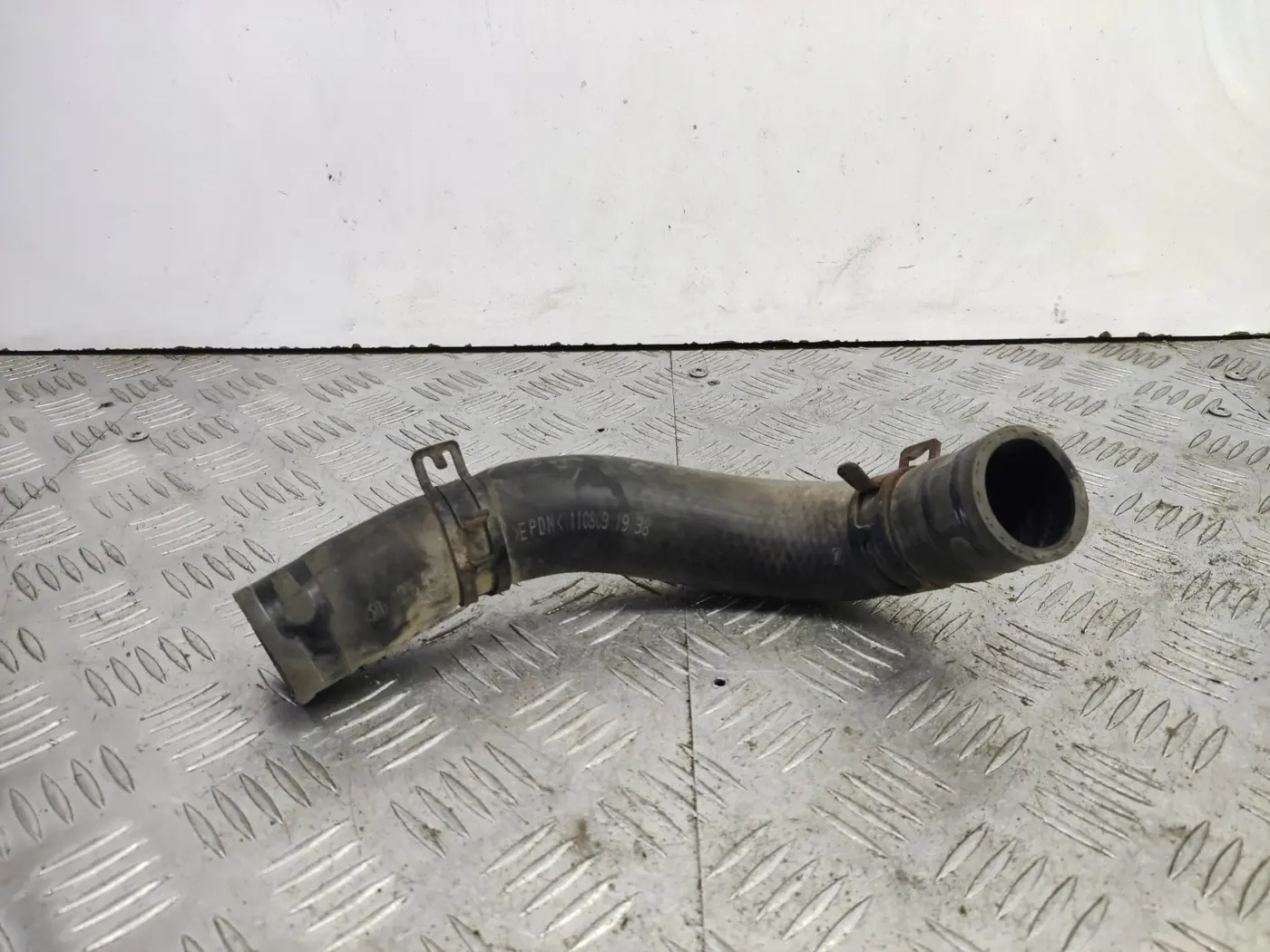 Патрубок к Hyundai ix35 2011