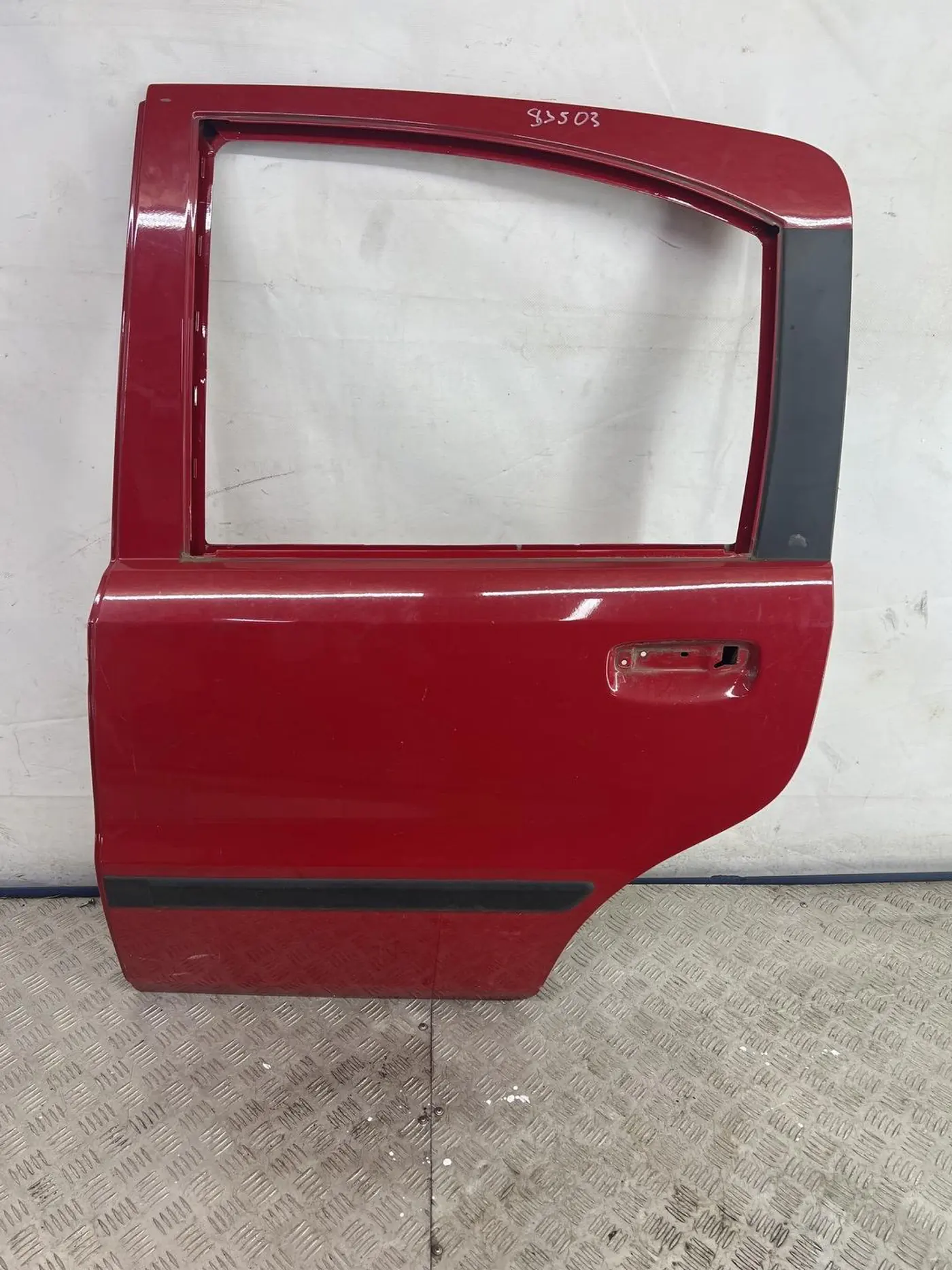 Дверь задняя левая к Fiat Panda 2009