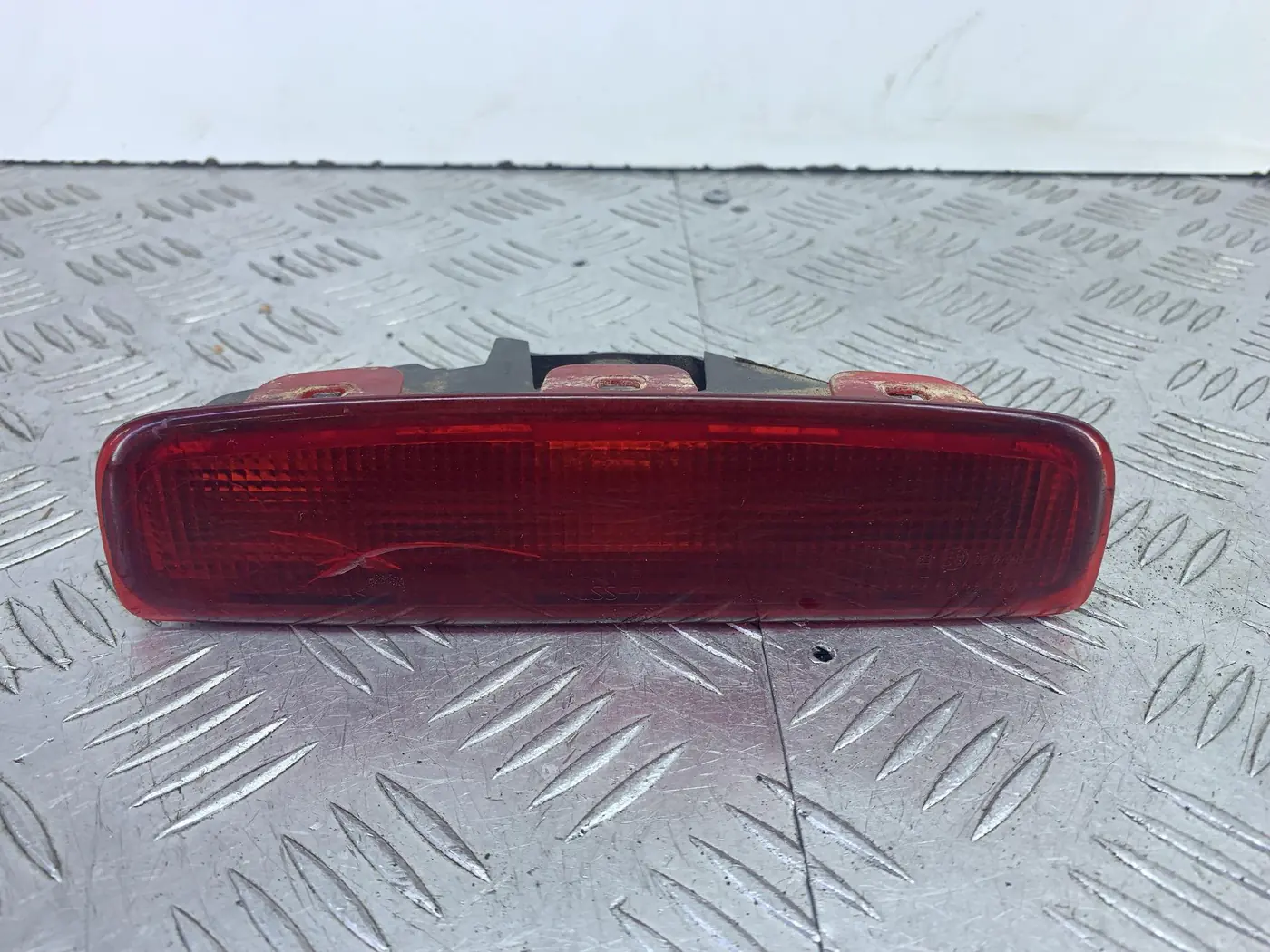 Стоп-сигнал к Renault Logan 2007