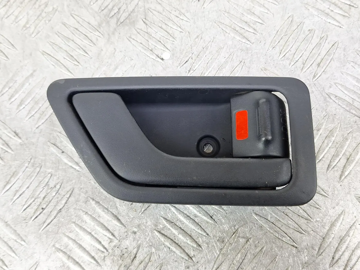 Ручка внутренняя передняя правая к Hyundai Getz 2006