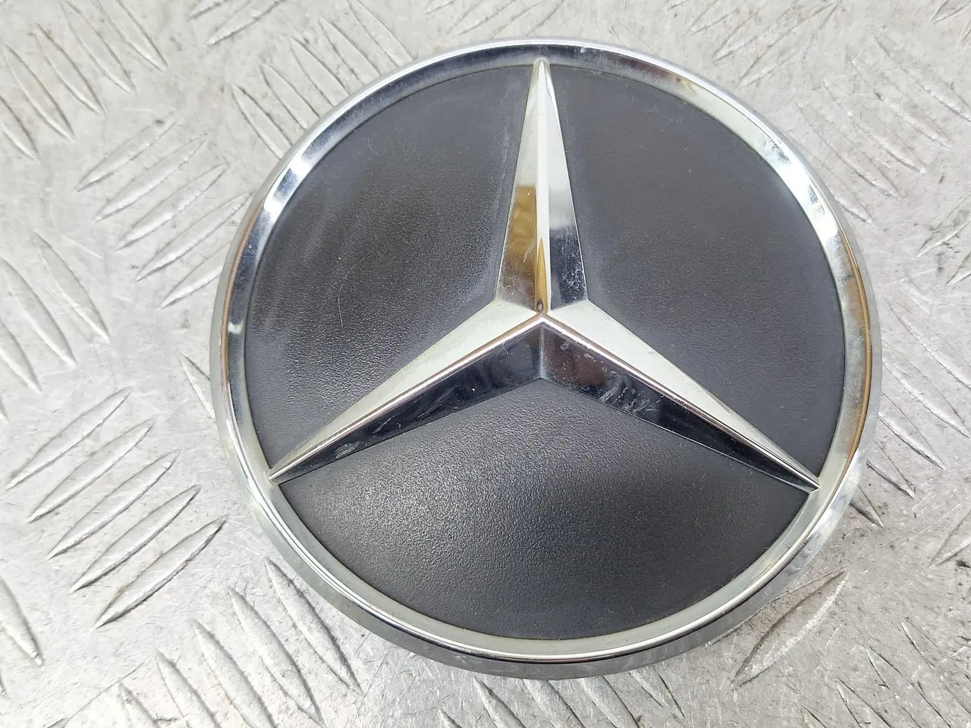 Эмблема к Mercedes-Benz Sprinter 2010