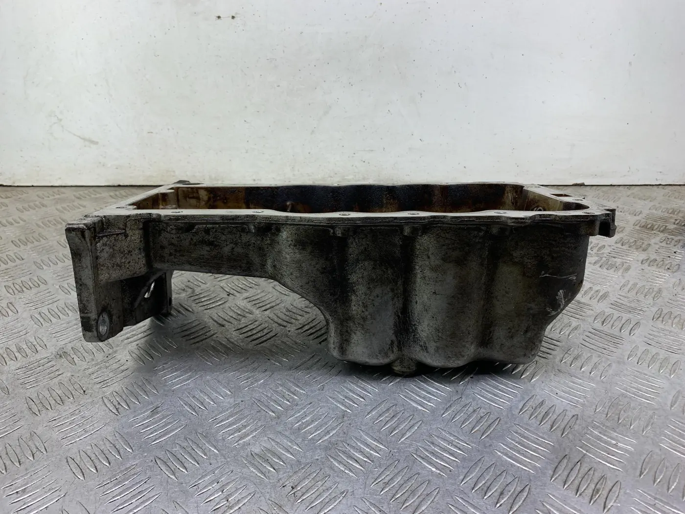 Поддон к Opel Agila 2000
