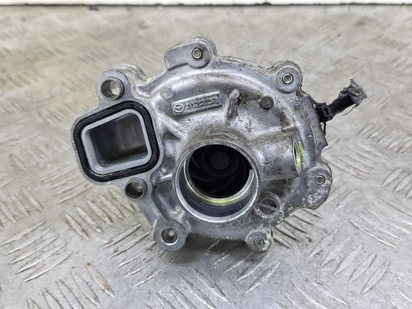 Помпа к Mazda 6 2020