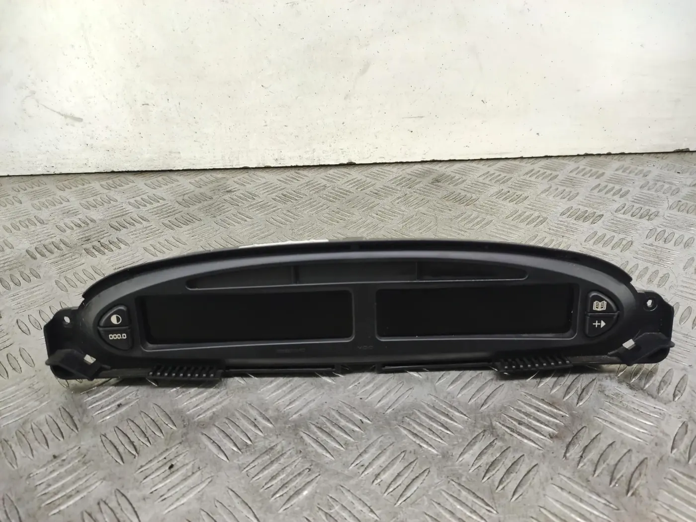 Дисплей к Citroen Xsara Picasso 2009