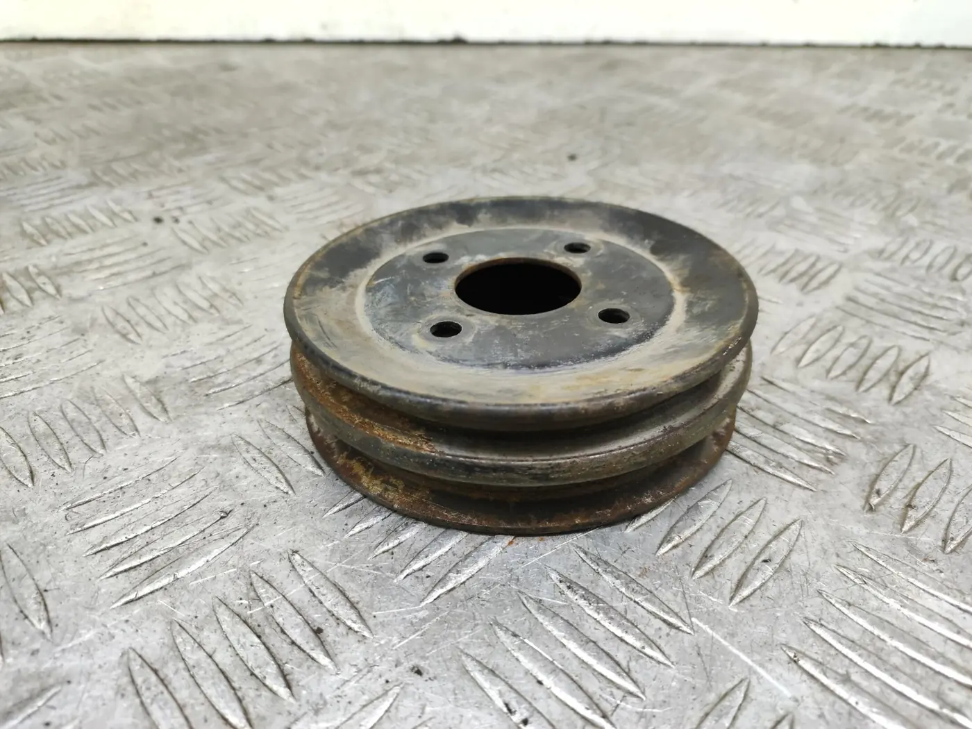 Шкив помпы к Opel Astra 1993