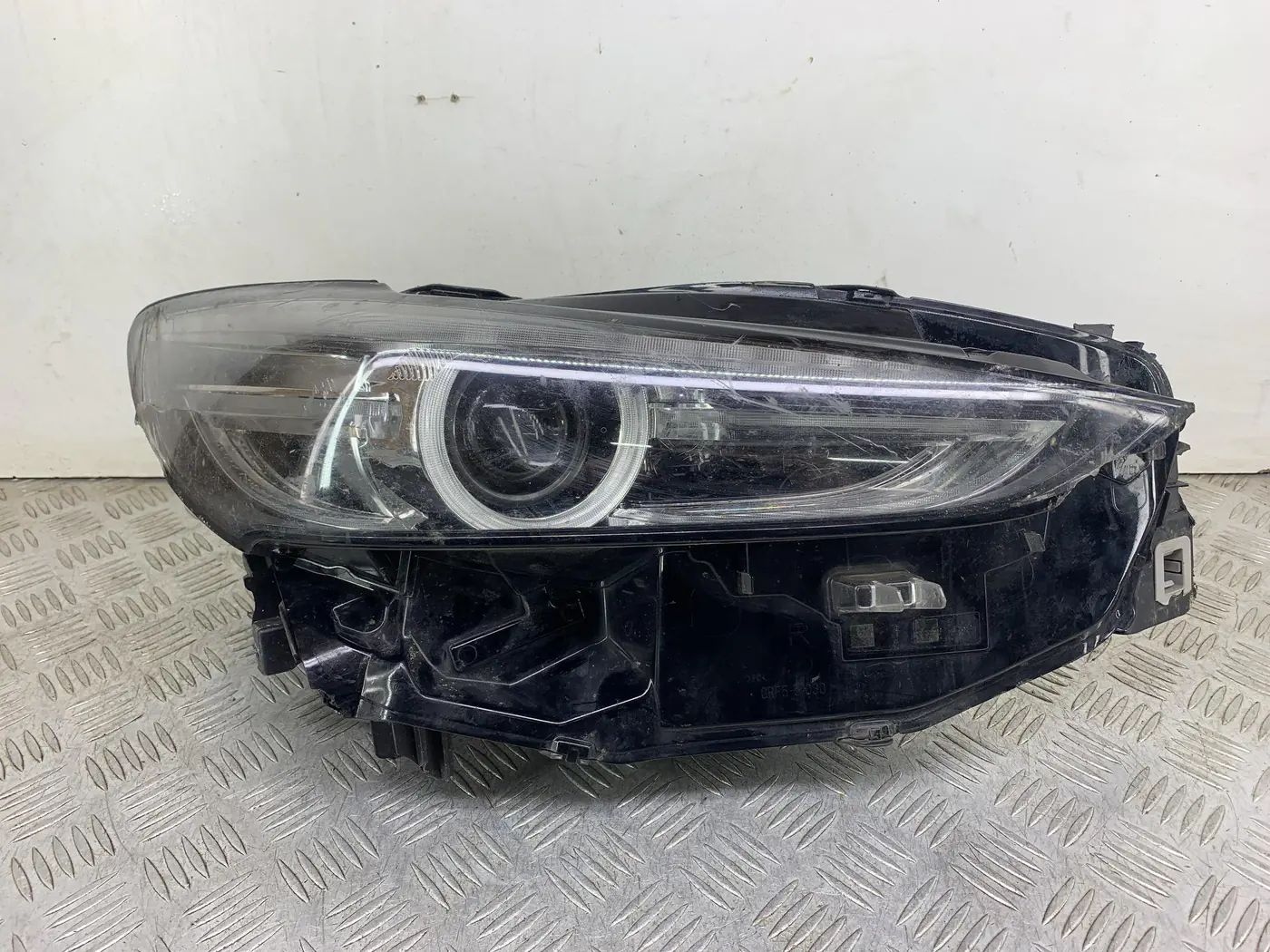Фара правая к Mazda 6 2020