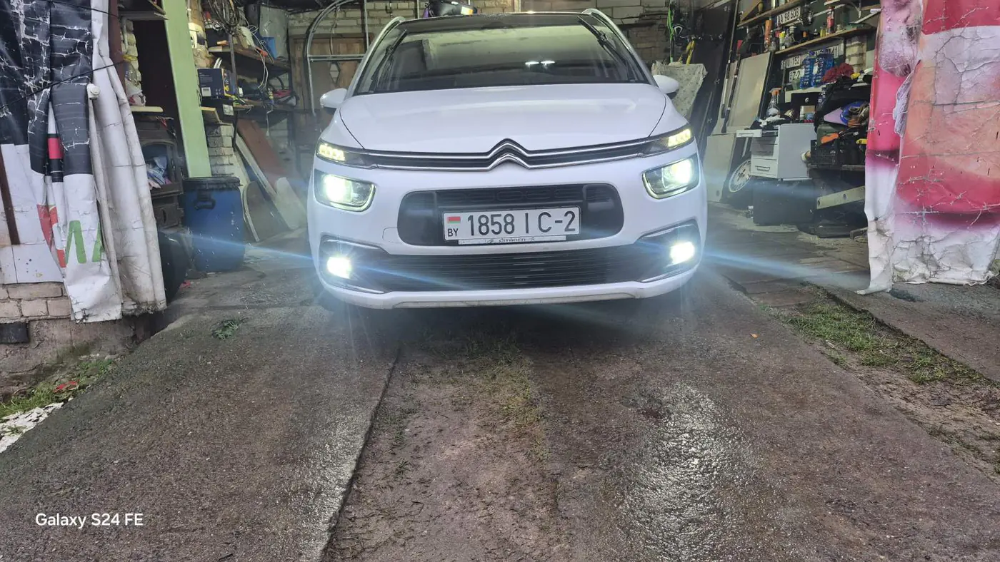 Citroen Grand C4 Picasso II Рестайлинг, 2017