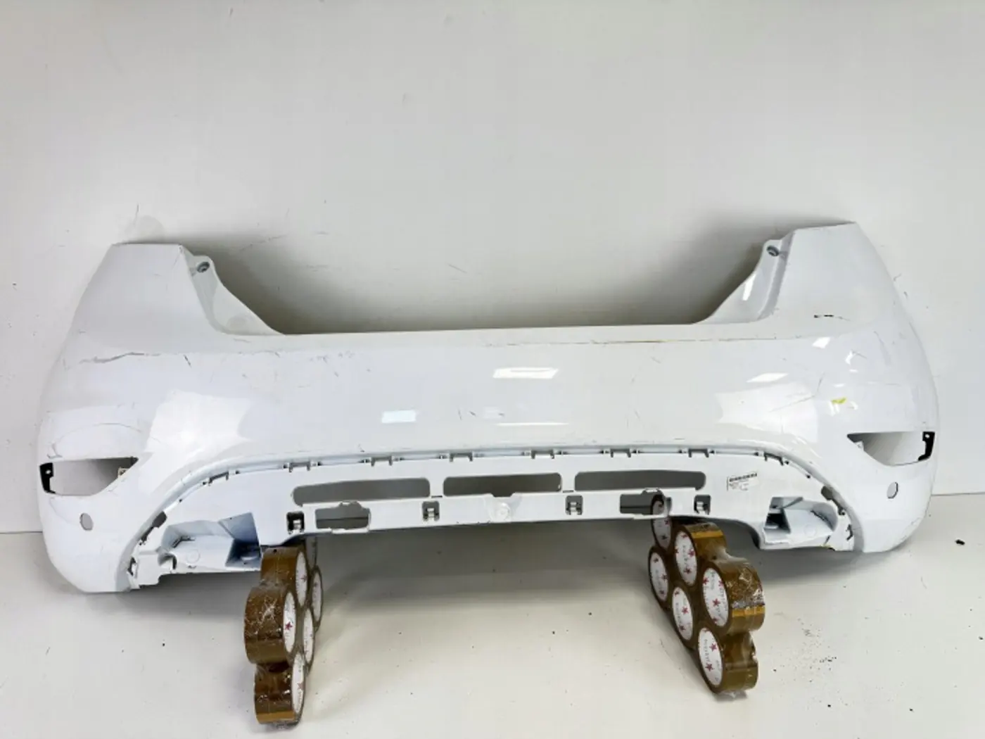 Бампер задний к Ford Fiesta 2008