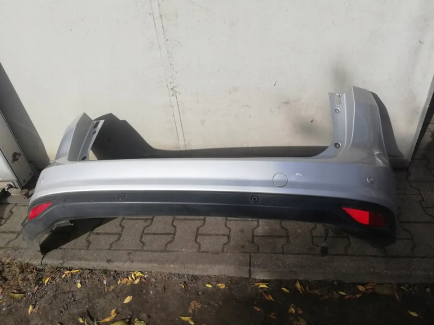 Бампер задний к Ford C-MAX 2010
