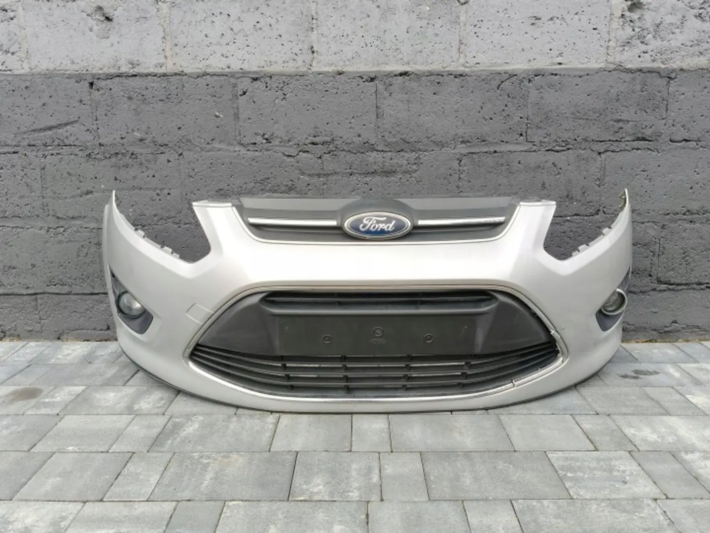 Бампер передний к Ford C-MAX 2010