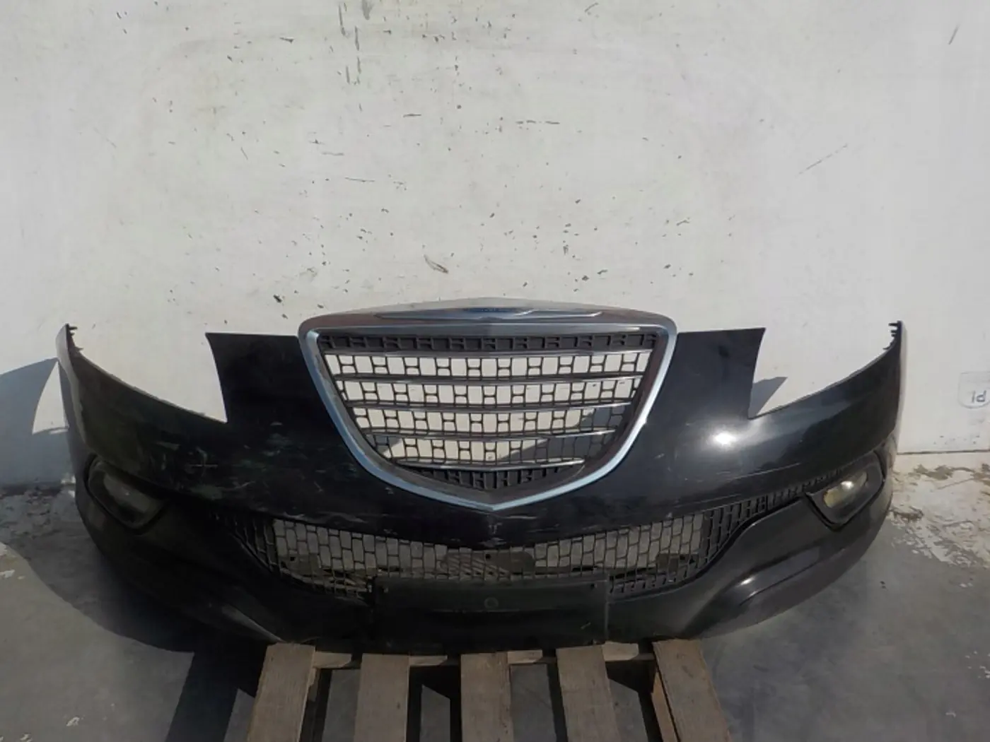 Бампер передний к Lancia Delta 2008