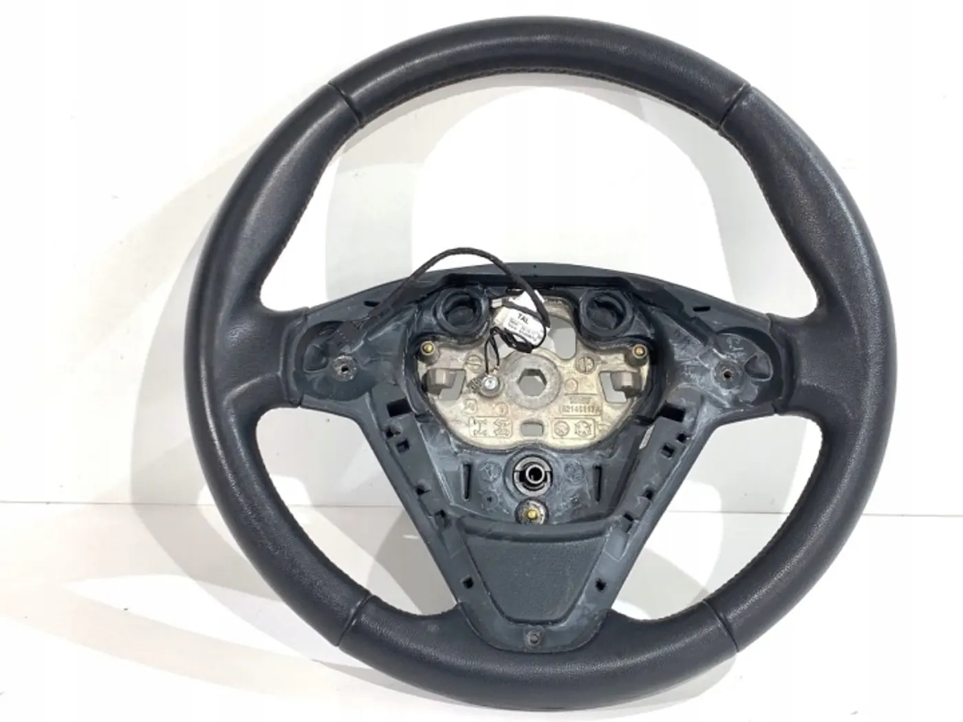 Руль к Ford Fiesta 2001